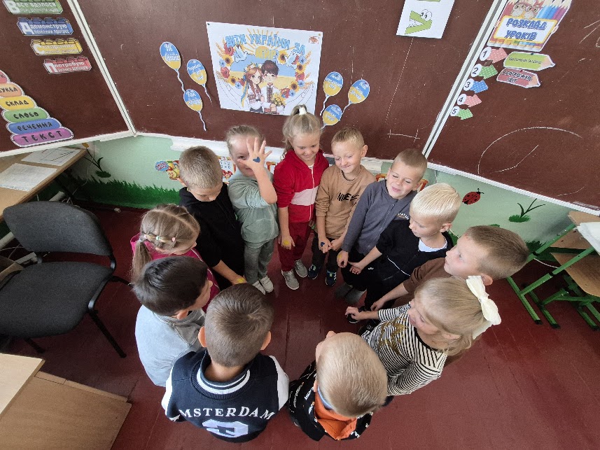 Тисніть на фото, щоб переглянути відео